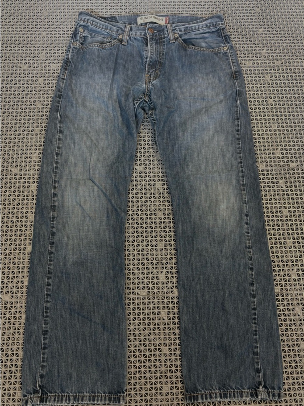Levi's Men’s 514 Slim Straight Jeans - Faded Denim Blue